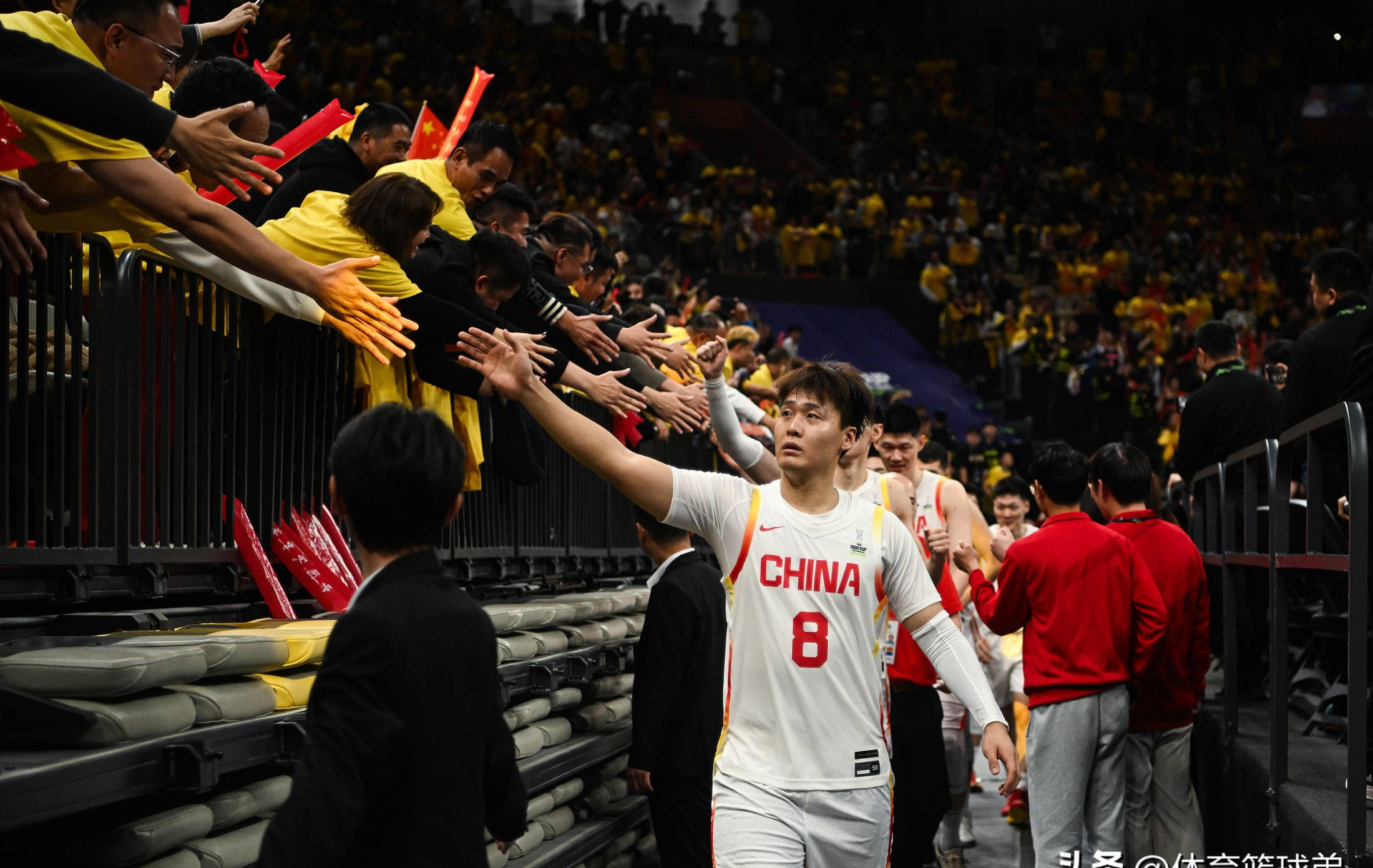 九游体育app-浙江队临场应变备战社区盾广厦男篮造点机会备战英超，现场解说直呼：西亚卡姆在SKT比赛中悬念迭起的简单介绍