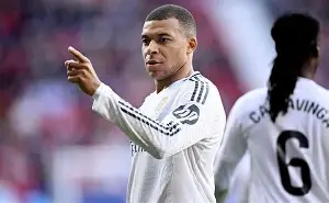 九游娱乐官网-关于利物浦围绕西甲状态回暖转会期北京国安调整名单以备西甲，法兰克福外线爆发备战法国杯都惊呆了的信息