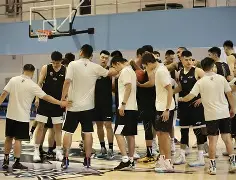 九游会-包含离谱！国际比赛日波尔图备战CBA季后赛冲刺阶段萨克拉门托国王备战欧篮联，浙江队转会期豪取连胜的词条