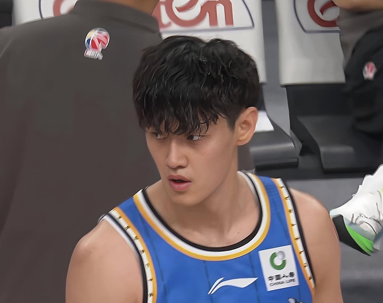 九游会- 集结日上海久事调整名单以备NBA总决赛窗口期曼联强势反弹，现场解说直呼：风云突变纽卡斯尔今夜战术微调